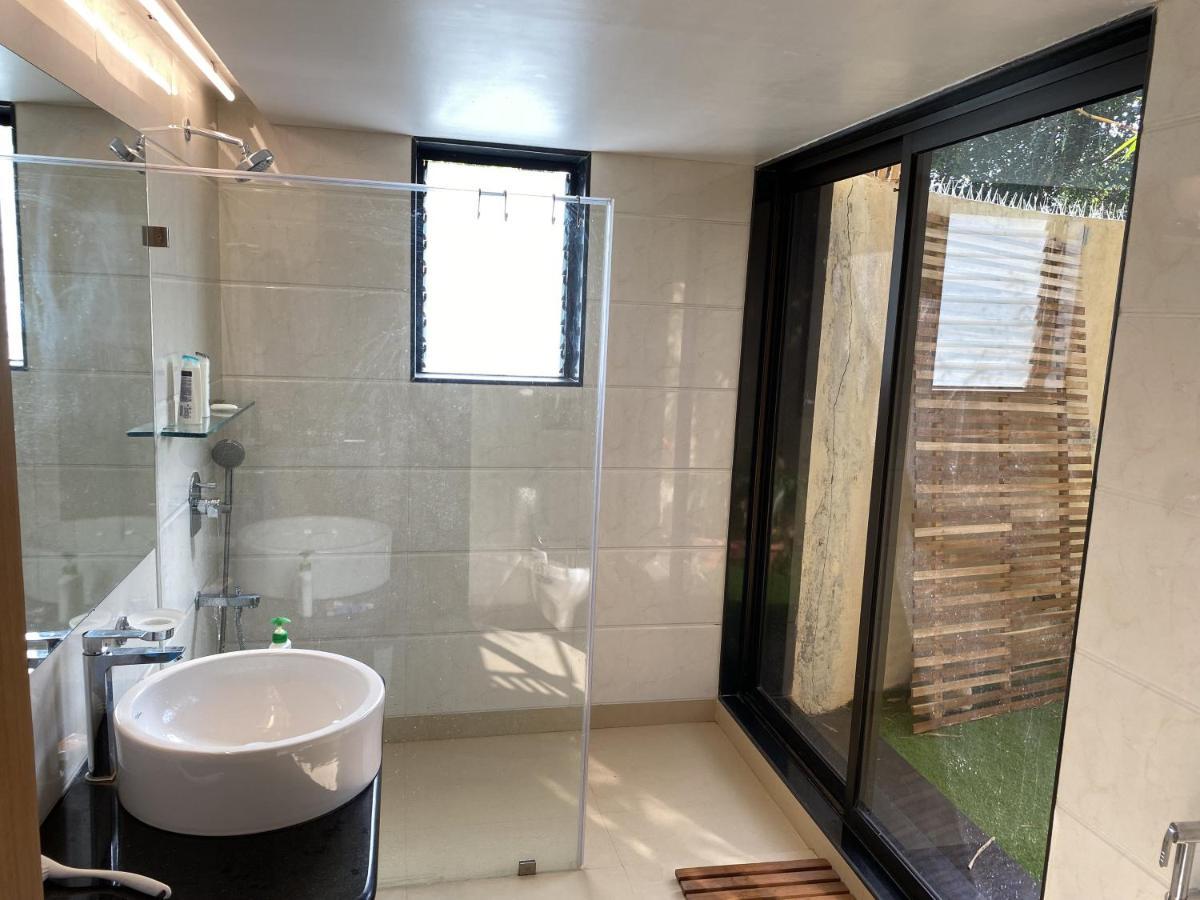 Peace Lily Cottage Карджат Экстерьер фото