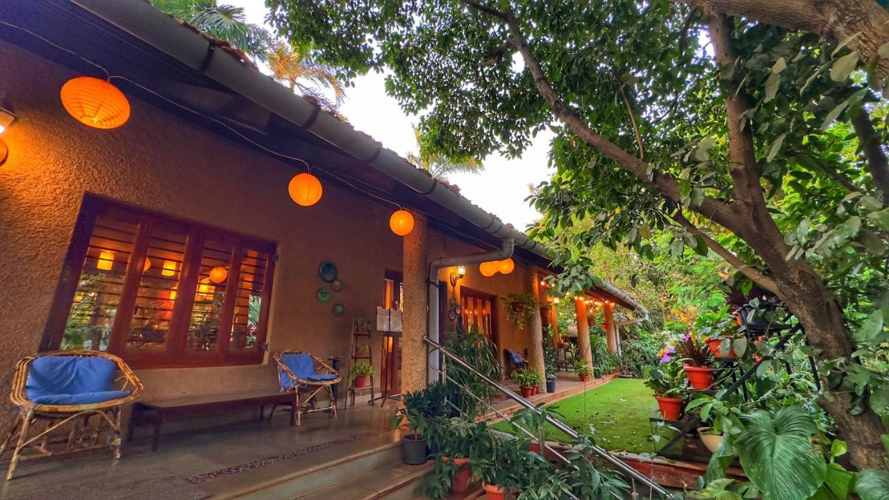 Peace Lily Cottage Карджат Экстерьер фото