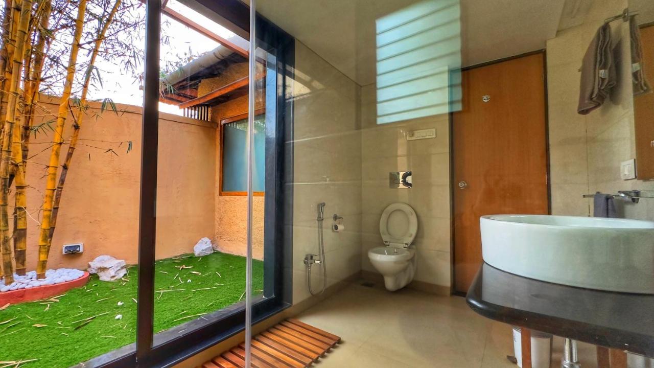 Peace Lily Cottage Карджат Экстерьер фото