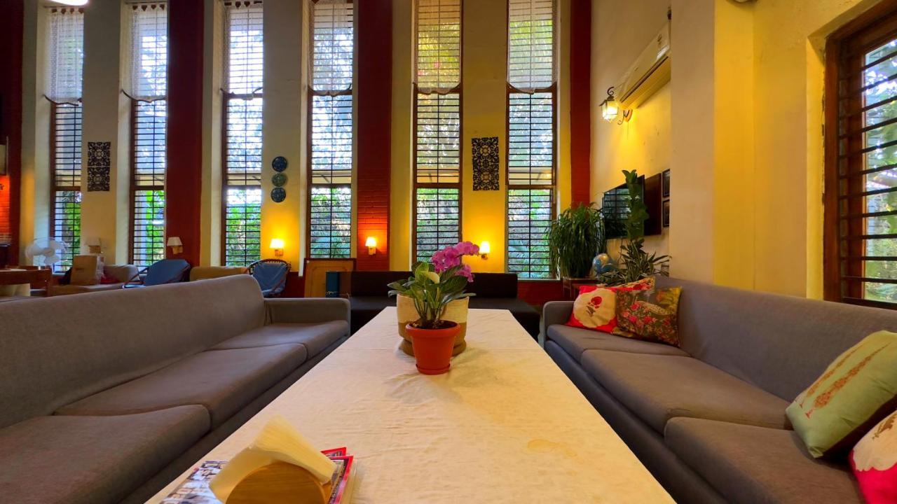 Peace Lily Cottage Карджат Экстерьер фото
